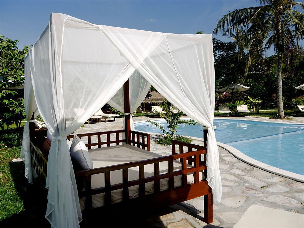 Le Flamboyant Resort Kep Exteriör bild
