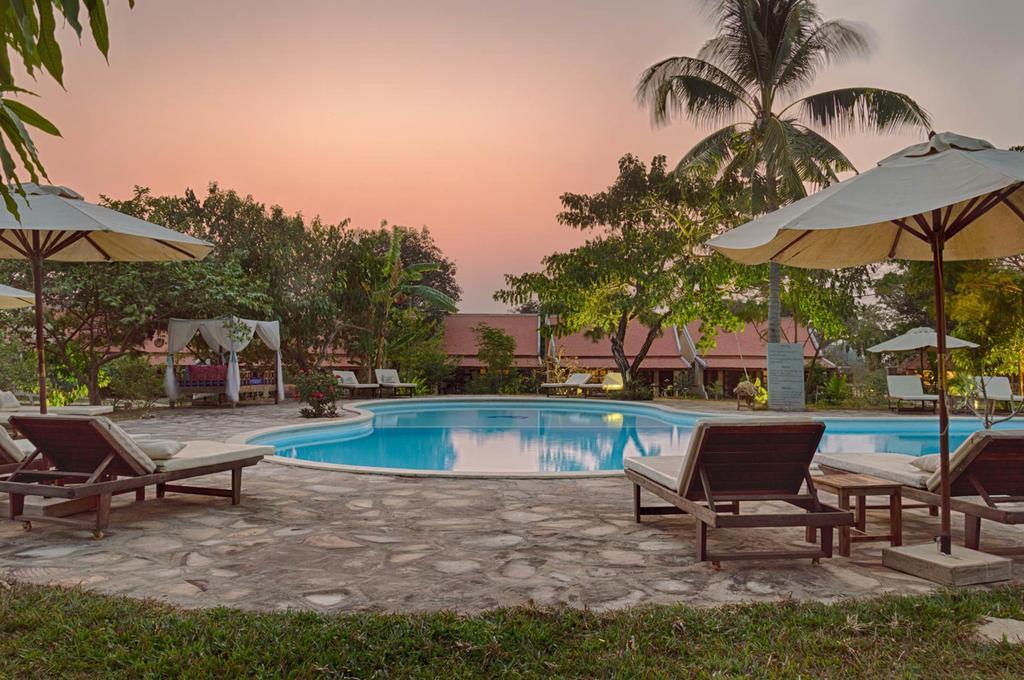 Le Flamboyant Resort Kep Exteriör bild